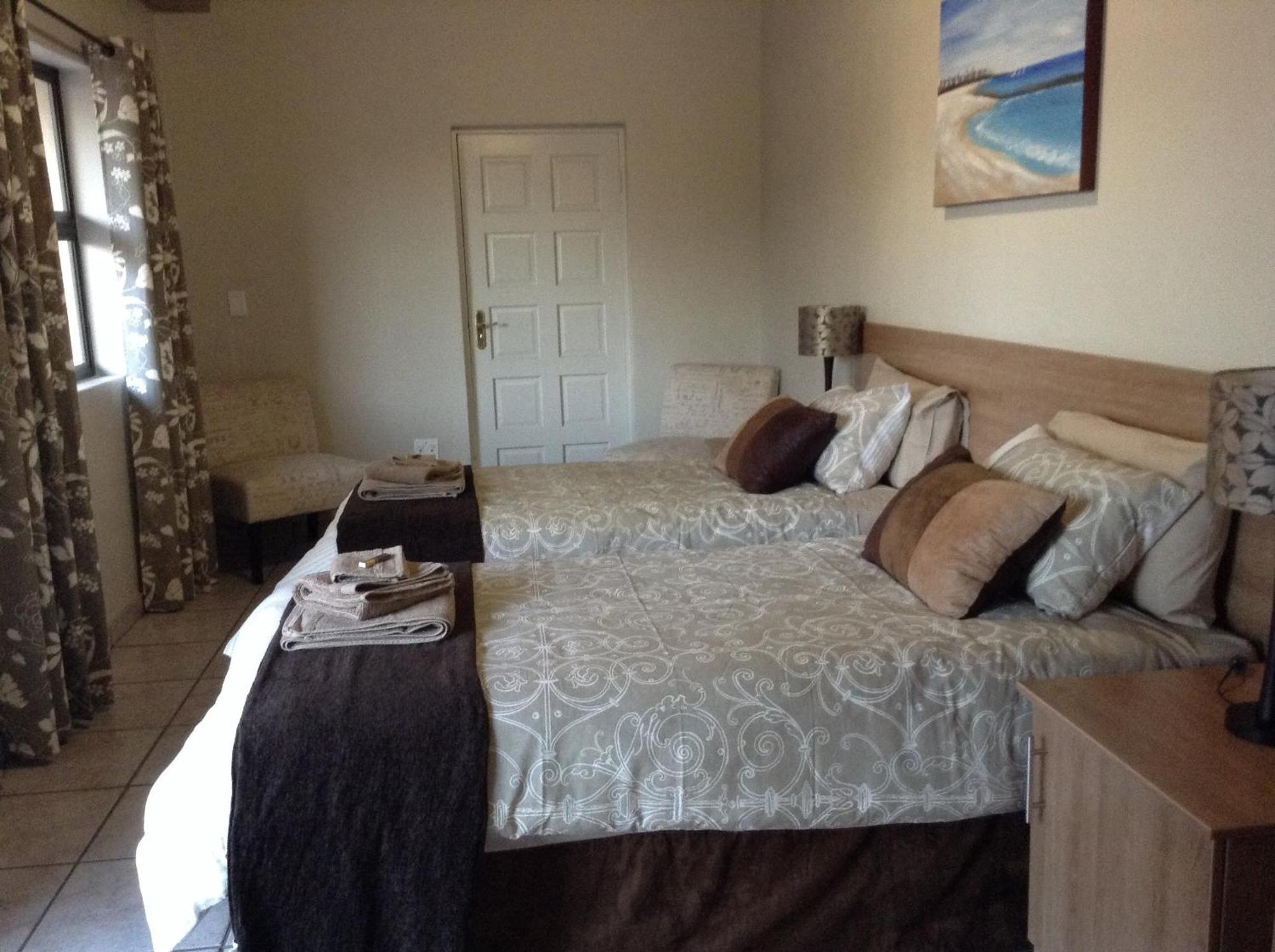 12 On Vaal Drive Guesthouse Vanderbijlpark Δωμάτιο φωτογραφία